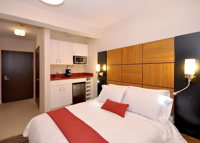 Hotel Five44