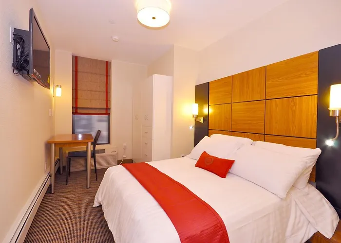 Hotel Five44